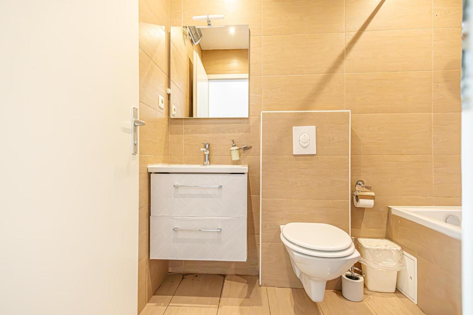 Brilliant 1Br Apt - Perfect For Longstays Bécs Kültér fotó